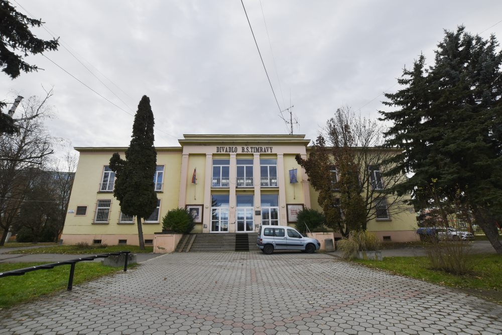 Mesto Lučenec chystá rekonštrukciu Divadla B. S. Timravy, získalo 475.000 eur