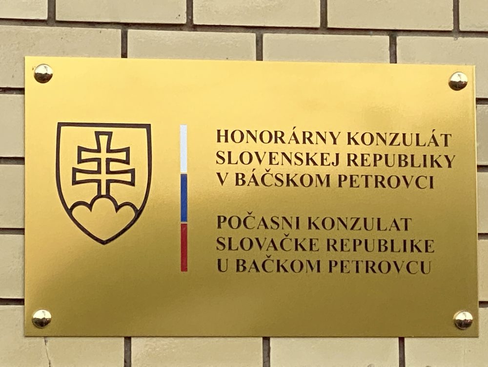 Blanár otvoril honorárny konzulát SR v Báčskom Petrovci