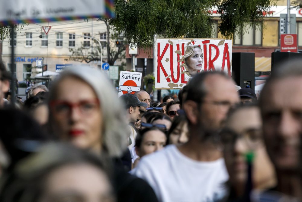 Občiansky protest na podporu Kultúrneho štrajku v Bratislave