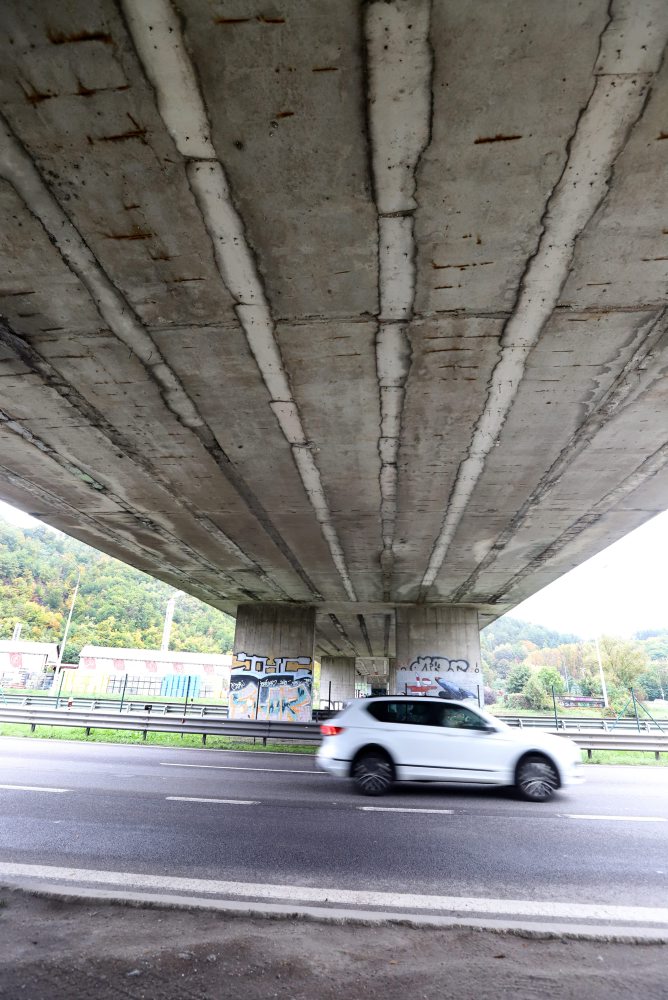 40-ročný Radvanský most je zaradený do šiesteho stupňa ohrozenia zo siedmich