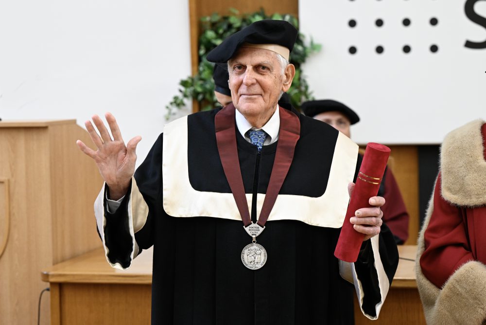 Udelenie titulu Doctor Honoris Causa profesorovi Danovi Šechtmanovi