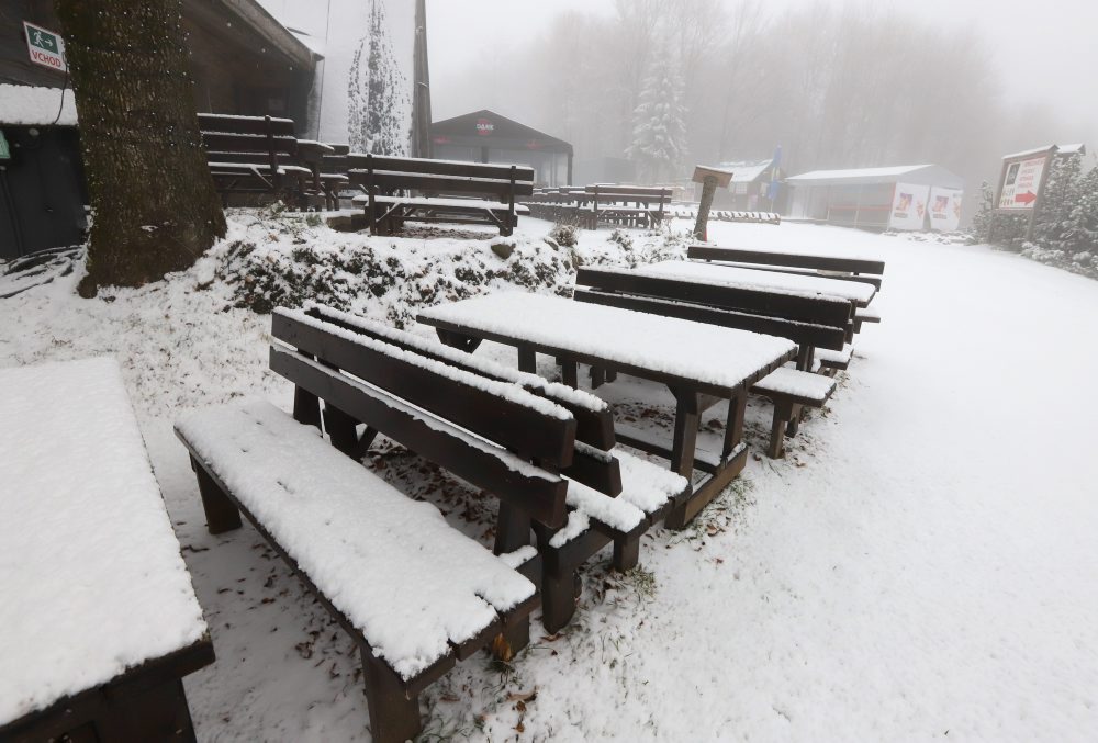 Pred začiatkom zimnej sezóny v lyžiarskom stredisku na Skalke