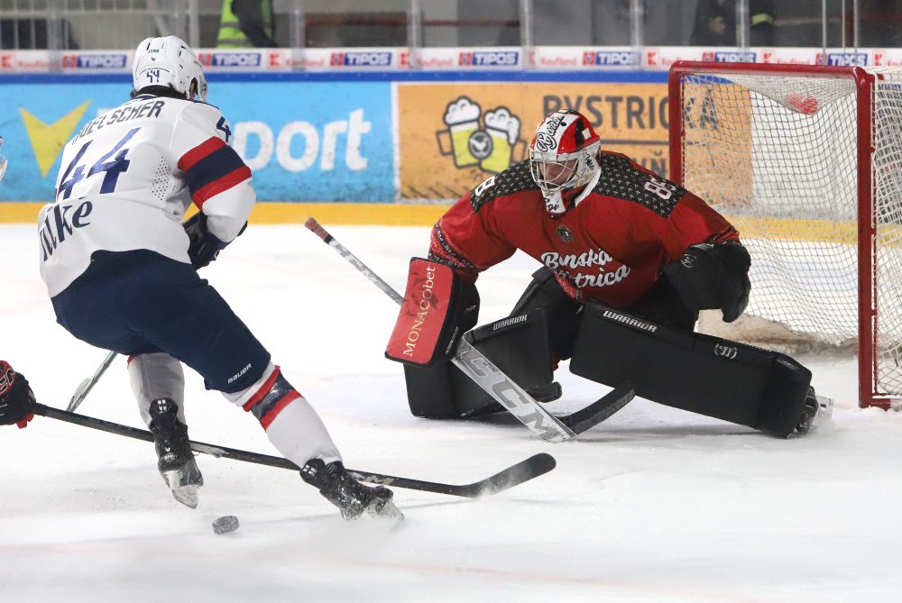 HC MONACObet Banská Bystrica - HC Slovan Bratislava