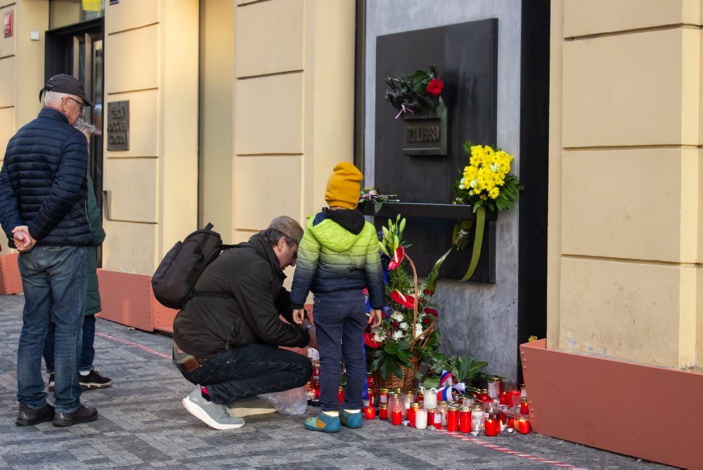 Spomienka na Nežnú revolúciu v Prahe