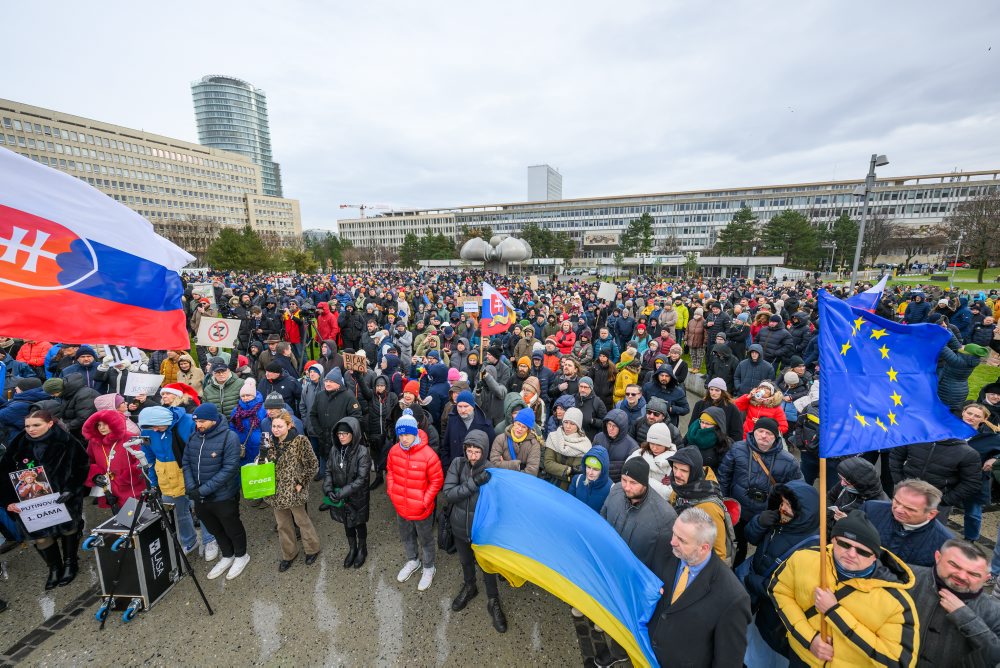 Protest proti návšteve premiéra Roberta Fica v Moskve 