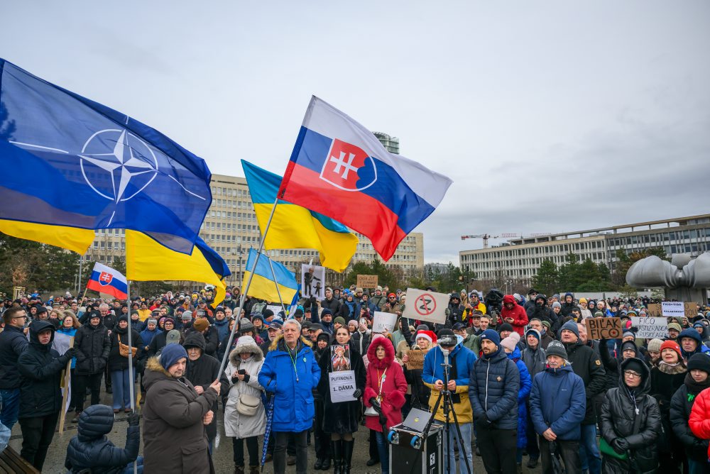 Protest proti návšteve premiéra Roberta Fica v Moskve 