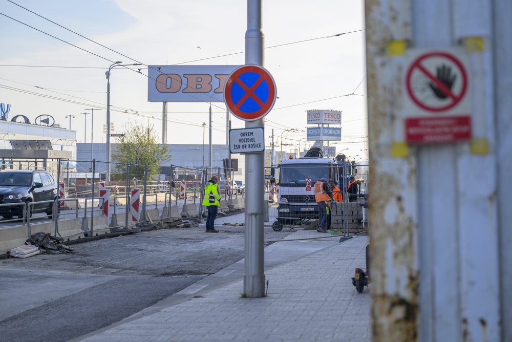 Oprava podchodu, ktorý spája železničnú a autobusovú stanicu v Prešove 