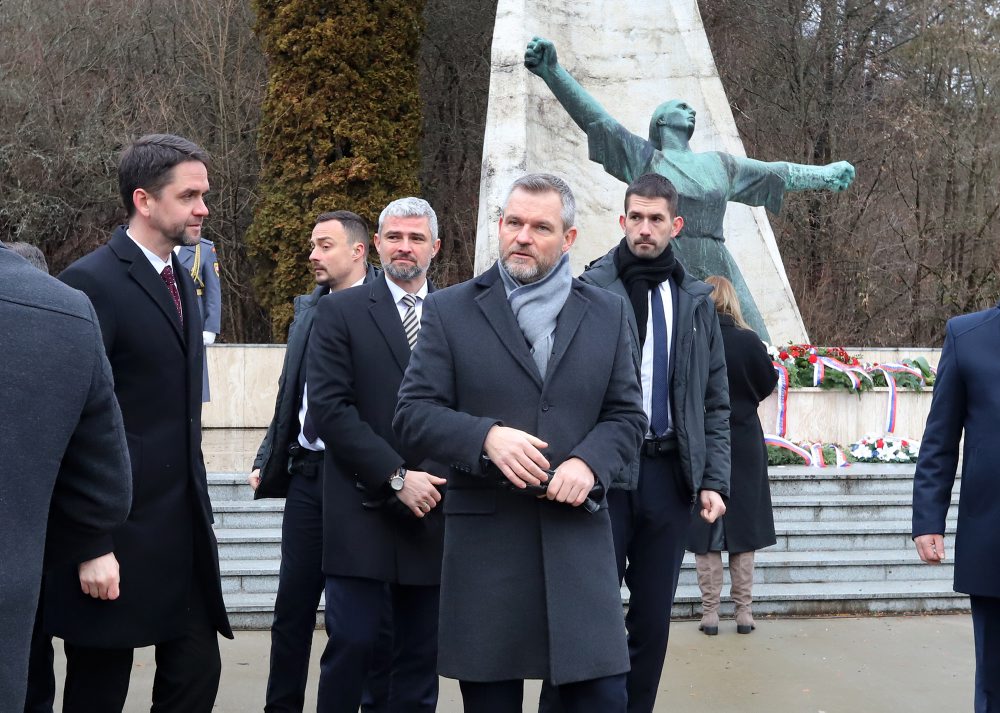  Pietne podujatie pri príležitosti 80. výročia represálií v obci Nemecká za účasti prezidenta SR P. Pellegriniho