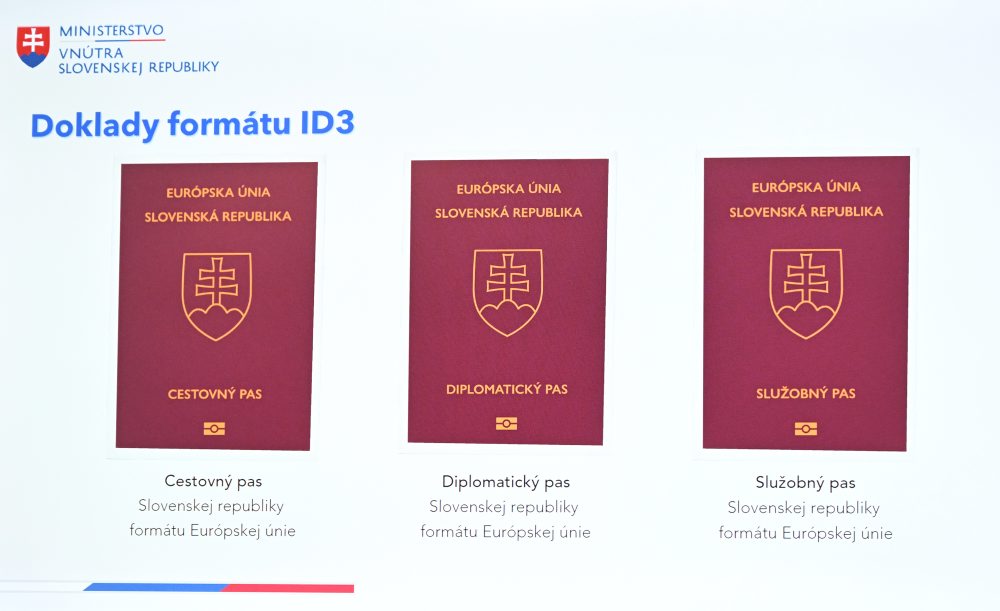 Ministerstvo vnútra SR začalo vydávať nové slovenské cestovné doklady s moderným grafickým a bezpečnostným dizajnom