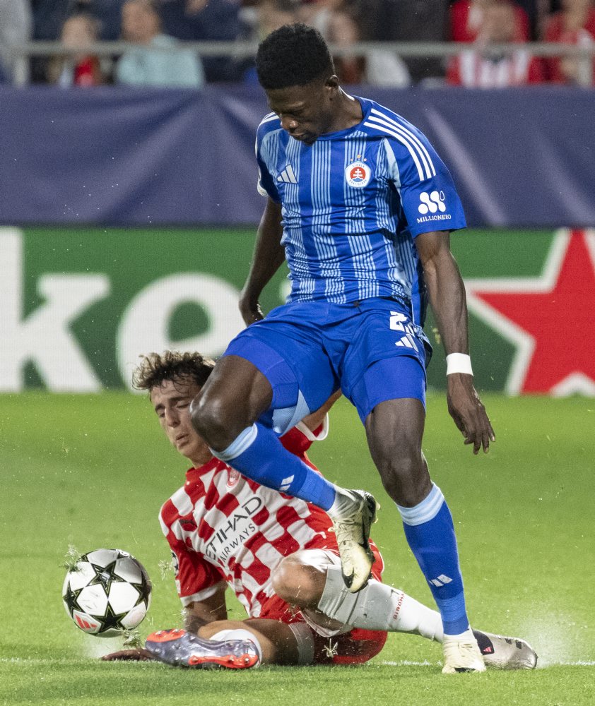 FC Girona -  ŠK Slovan Bratislava