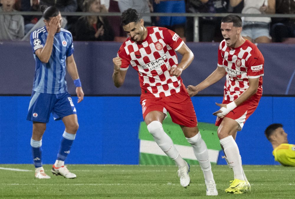 FC Girona -  ŠK Slovan Bratislava