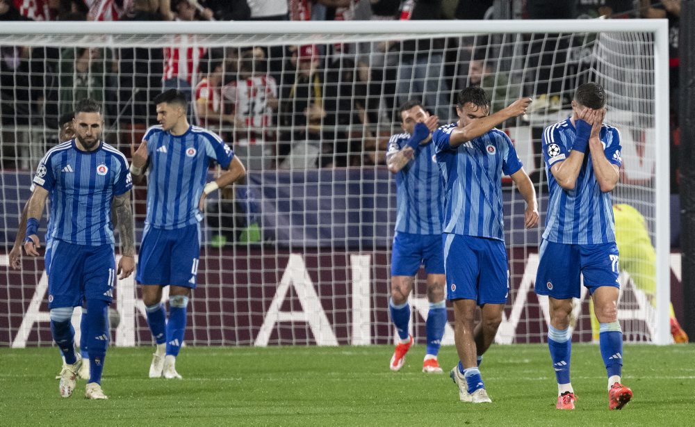 FC Girona -  ŠK Slovan Bratislava