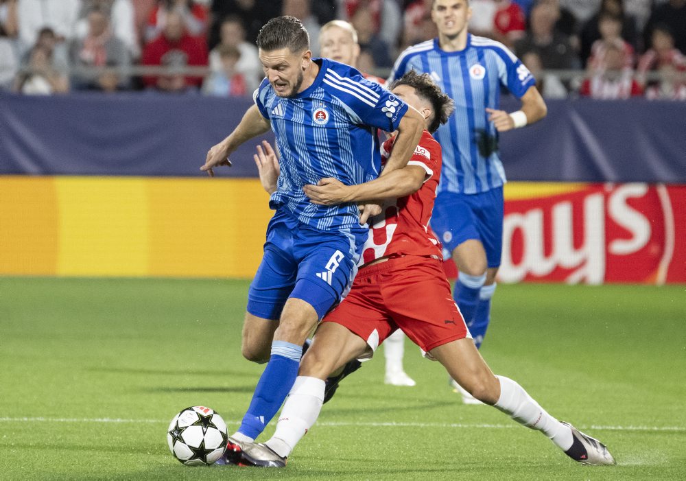 FC Girona -  ŠK Slovan Bratislava