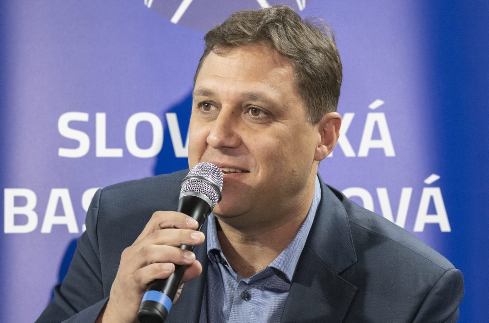 Tlačová konferencia Slovenskej basketbalovej asociácie pred kvalifikačnými zápasmi mužov a žien proti Španielsku a Turecku na ME 2024 v basketbale