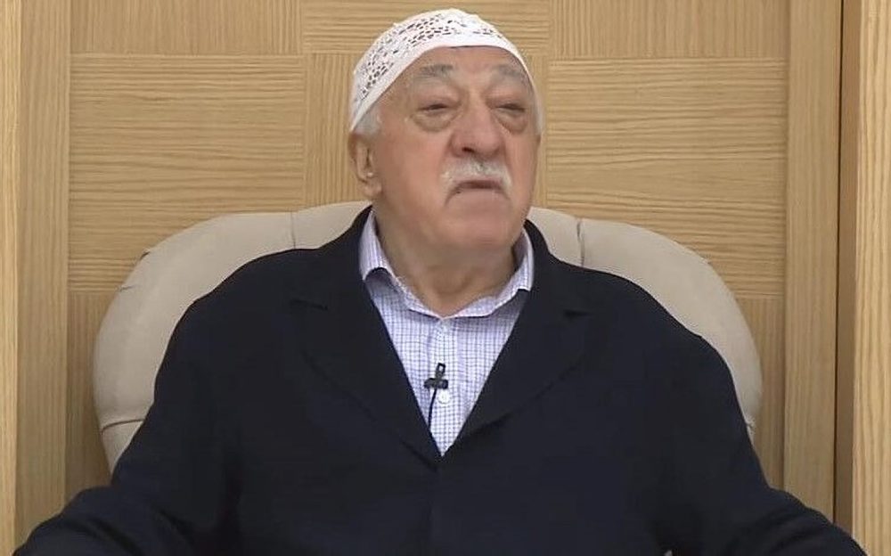 Zomrel turecký kazateľ Gülen, ktorého Erdogan vinil z pokusu o prevrat