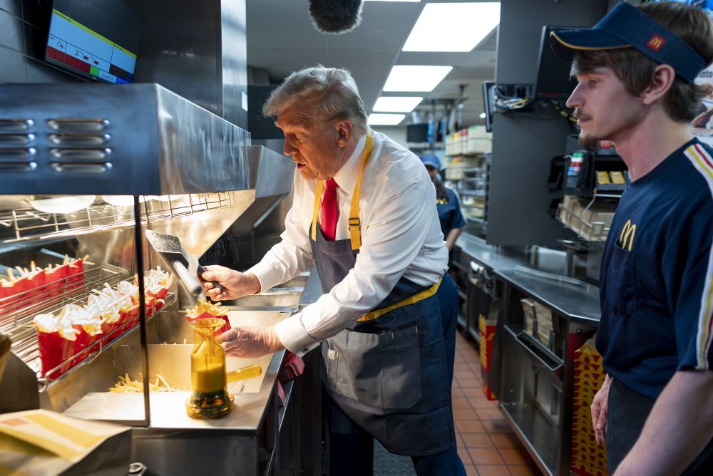 Donald Trump navštívil prevádzku spoločnosti McDonald's