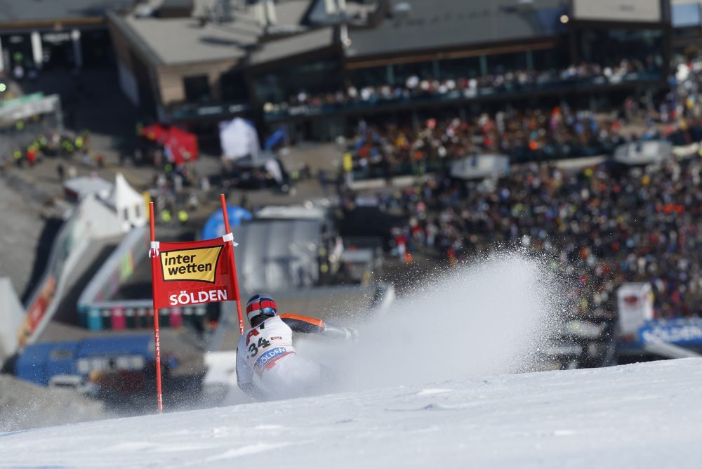 Obrovský slalom Svetového pohára v alpskom lyžovaní mužov v rakúskom Söldene