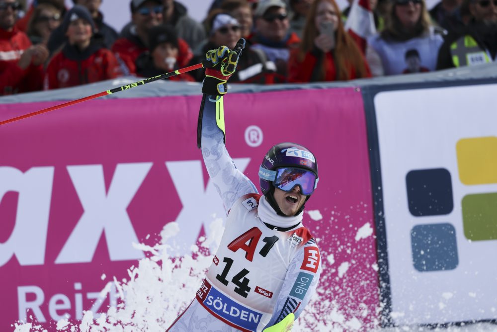 Obrovský slalom Svetového pohára v alpskom lyžovaní v rakúskom Söldene