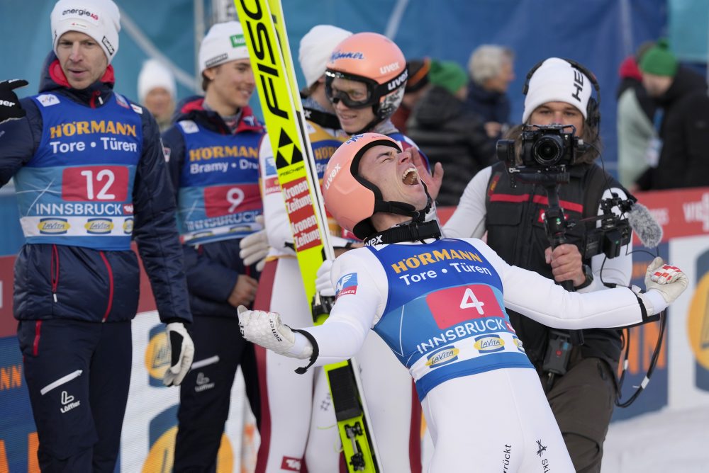 Rakúšan Stefan Kraft triumfoval na mostíku v Innsbrucku a je nový líder Turné