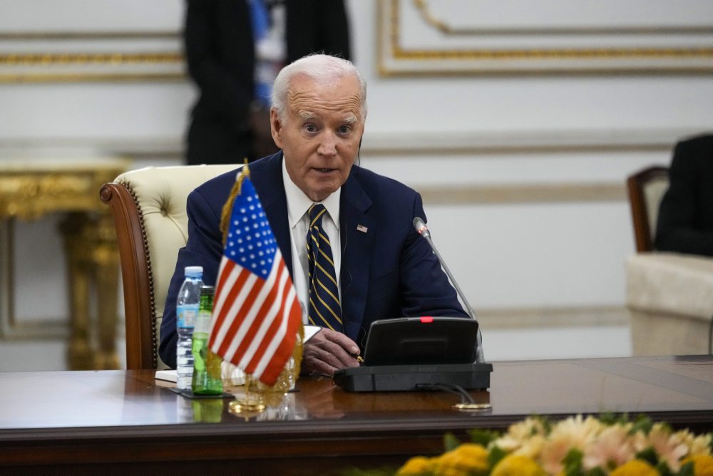 Joe Biden v Angole