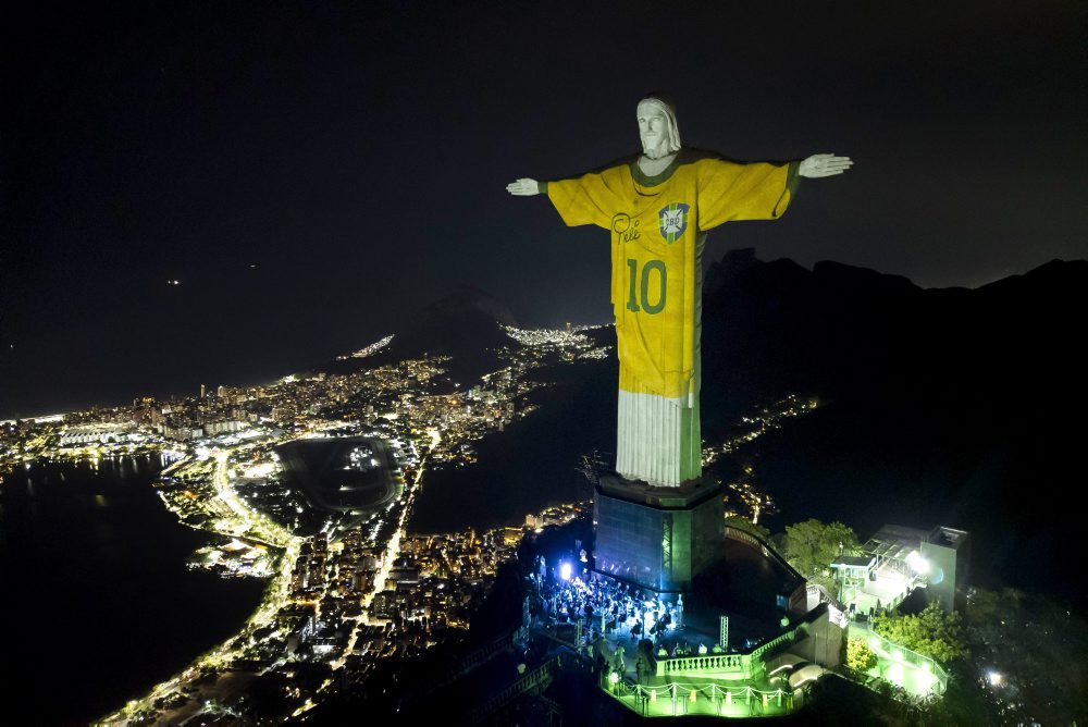 Brazília bude vždy v novembri oslavovať "Deň kráľa Pelého"