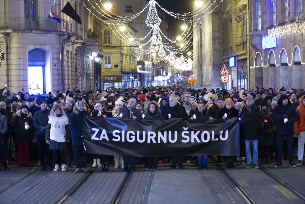 Tichý pochod za bezpečnejšie školy v Záhrebe 