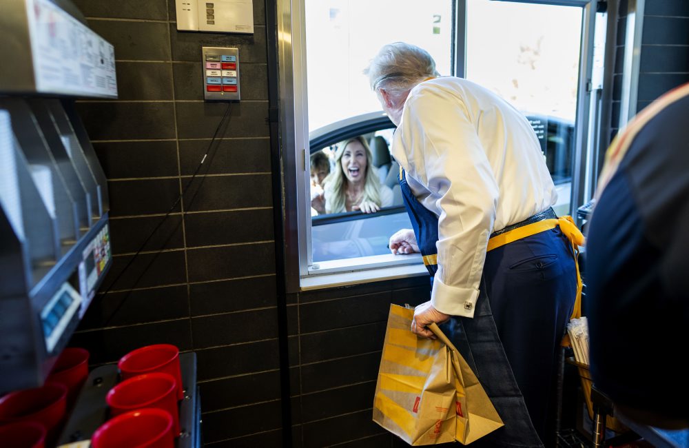 Donald Trump navštívil prevádzku spoločnosti McDonald's