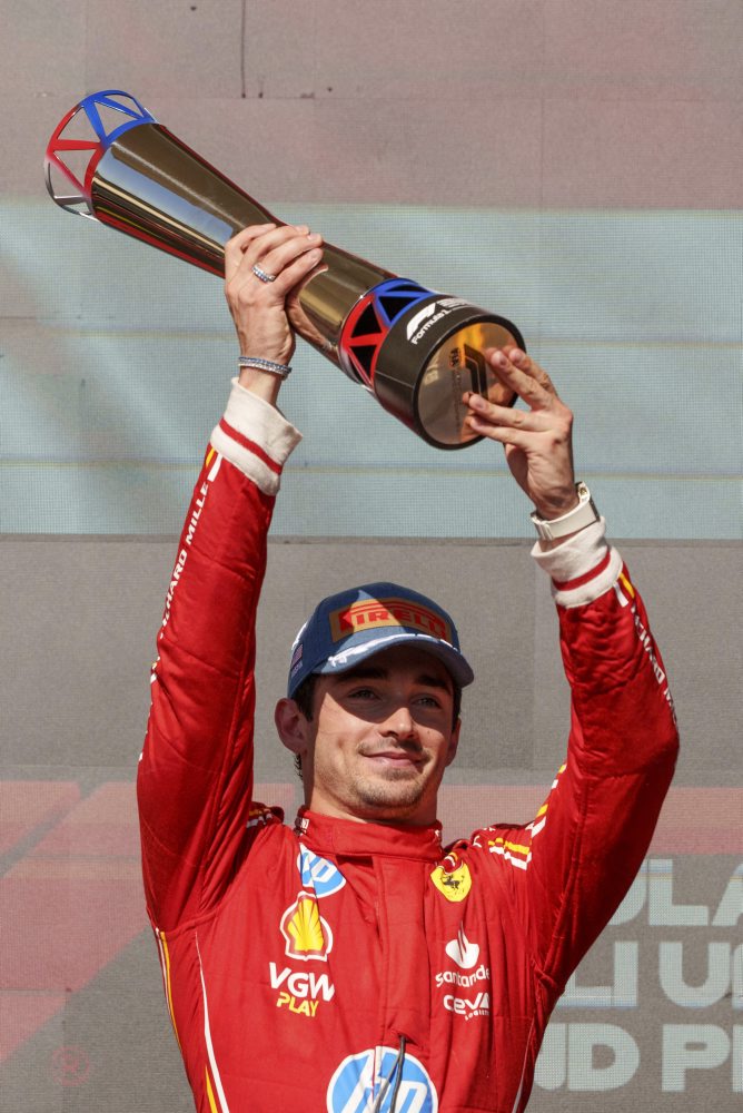 Na VC USA double Ferrari, zvíťazil Leclerc