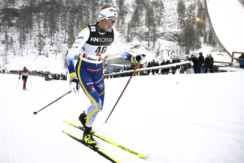 Švédka Frida Karlssonová triumfovala na 10 km v Ruke, Johaugová druhá