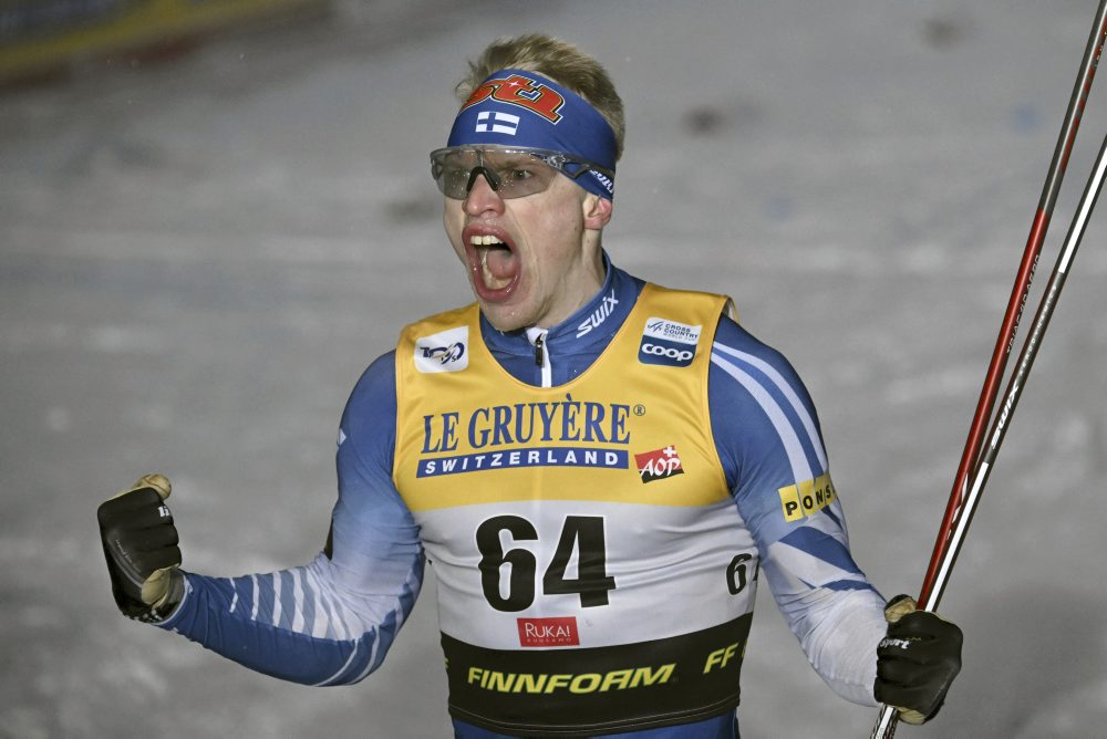 Švédka Frida Karlssonová triumfovala na 10 km v Ruke, Johaugová druhá