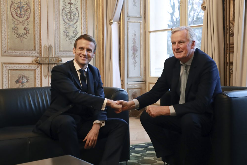 Emmanuel Macron vymenoval novú vládu