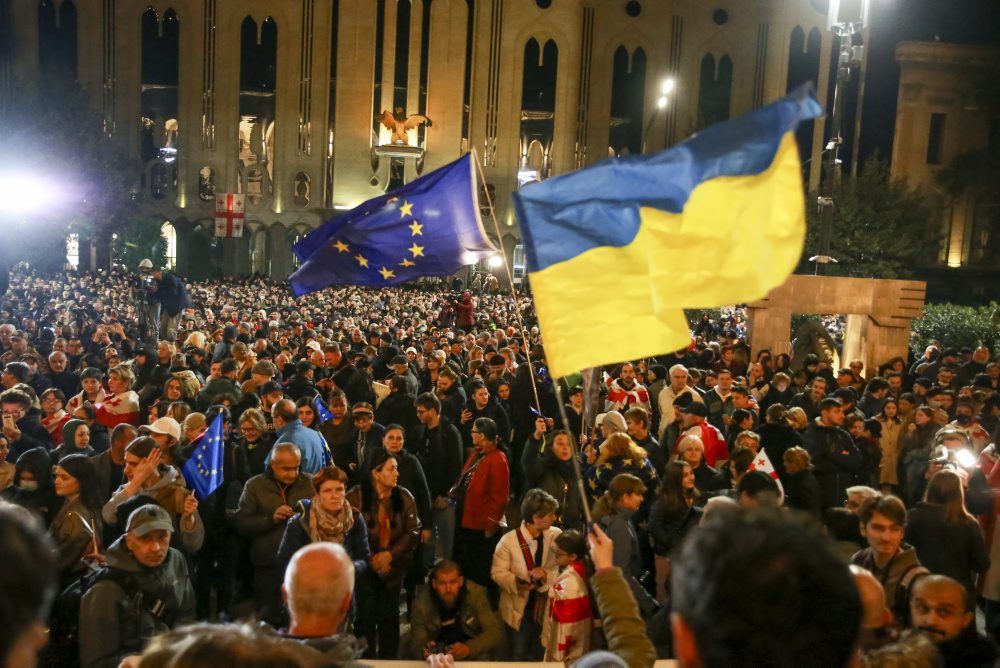 Opozičný protest proti výsledkom parlamentných volieb v Gruzínsku 