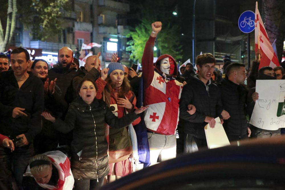 Gruzínski študenti zverejnili manifest odsudzujúci voľby a avizovali protesty