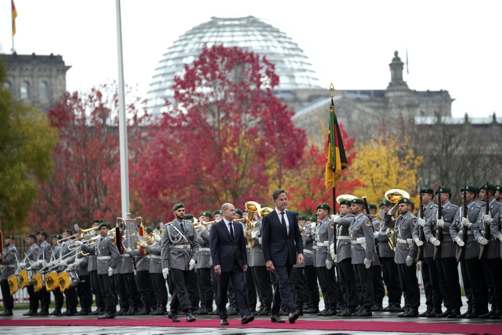 Nemecký kancelár Olaf Scholz prijal v Berlíne generálneho tajomníka NATO Marka Rutteho