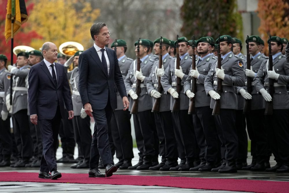 Nemecký kancelár Olaf Scholz prijal v Berlíne generálneho tajomníka NATO Marka Rutteho