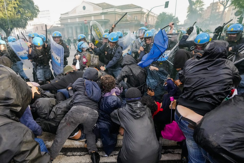 Tisíce propalestínskych demonštrantov protestovali v uliciach Ríma