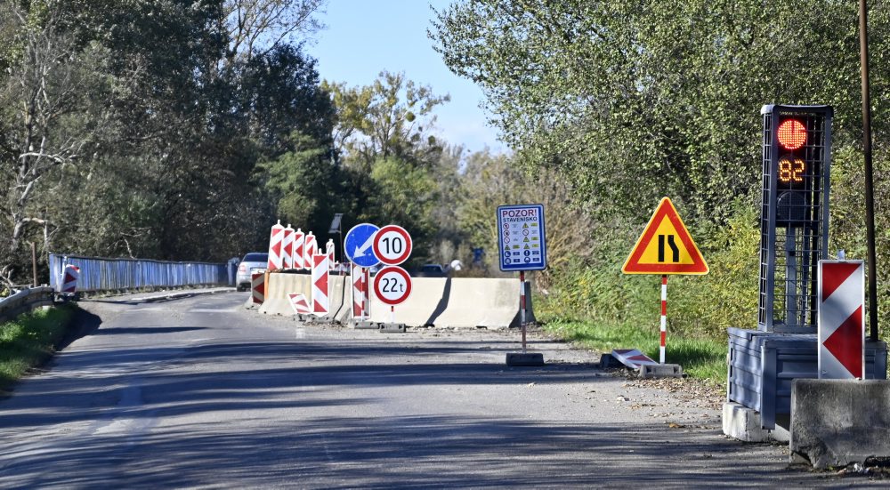 Rekonštrukcia mosta M1683 pred obcou Vojany