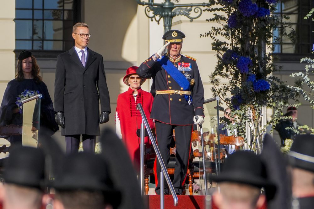 Fínsky prezident Alexander Stubb pricestoval na návštevu Nórska