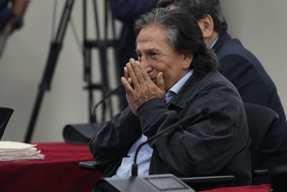 Peru: Exprezident Alejandro Toledo dostal za korupciu 20 a pol roka väzenia