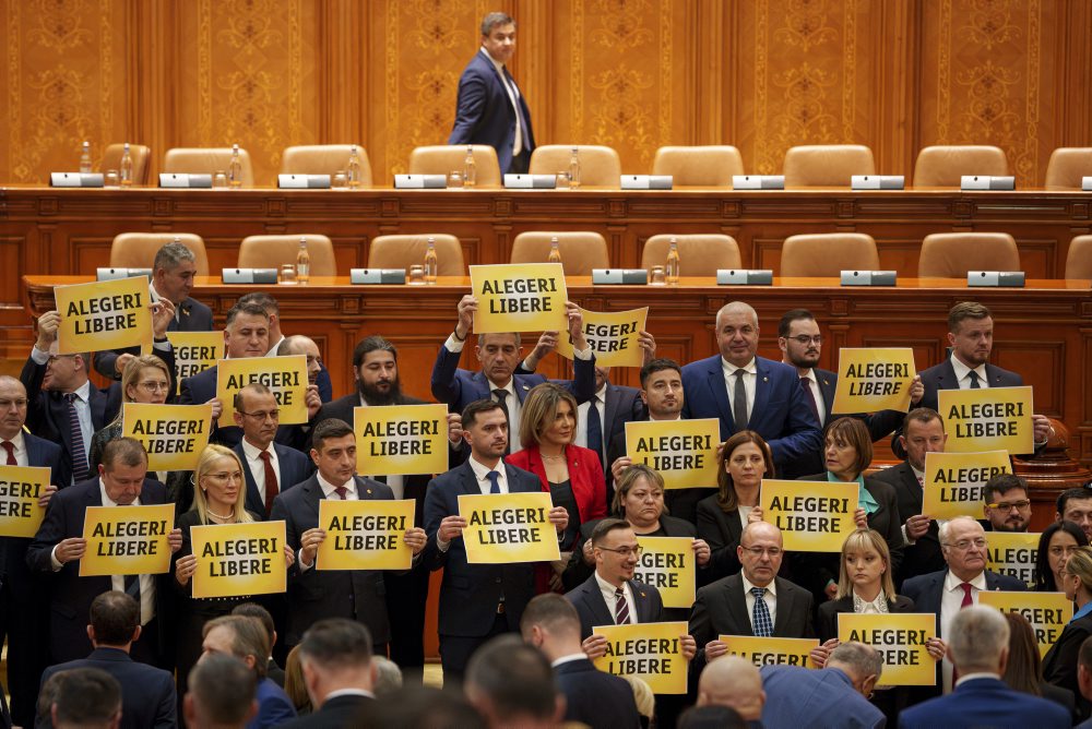 Ustanovujúce zasadanie rumunského parlamentu