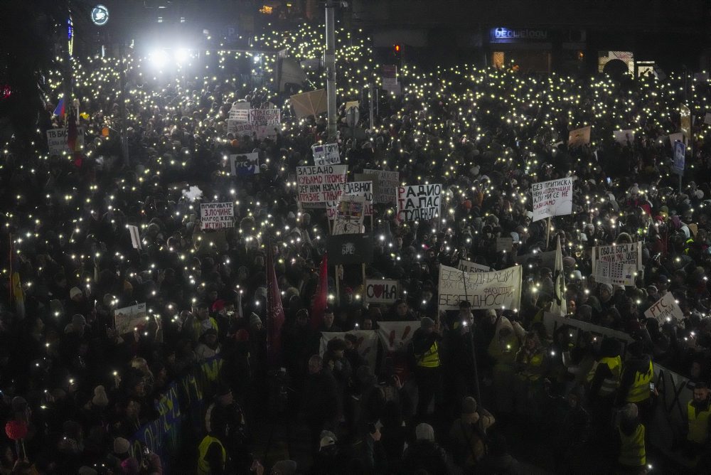 Protesty v Belehrade 