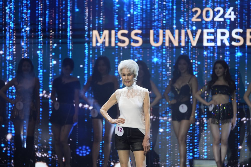 81-ročná modelka Čche Sun-hwa počas súťaže Miss Universe Južná Kórea 