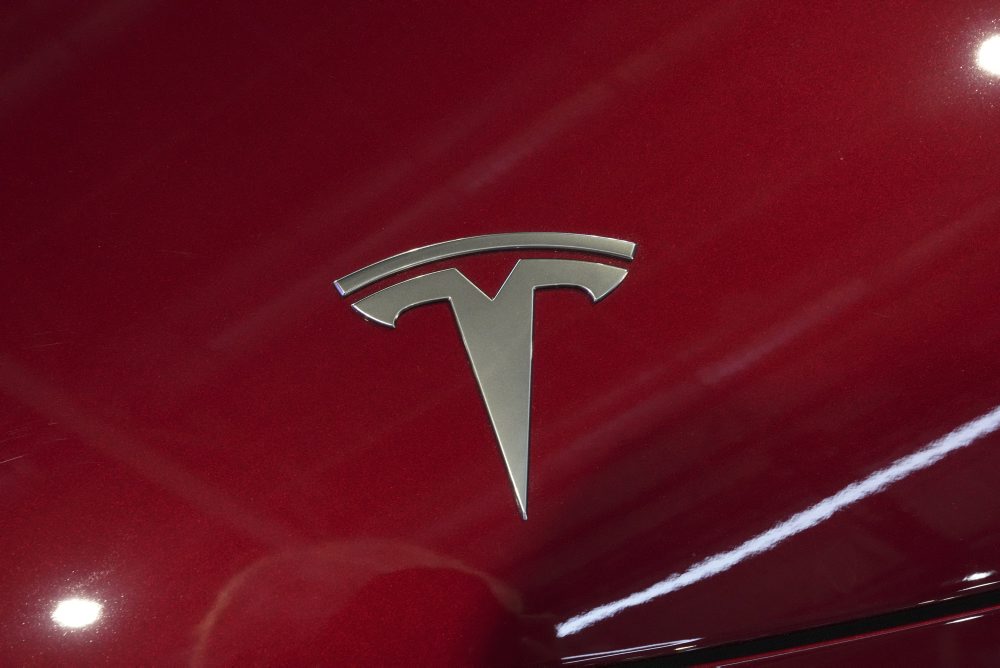 Auto: Tesla v roku 2024 predala v Číne rekordných 657.000 áut