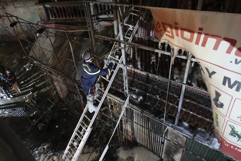 Pri požiari v bare zahynulo 11 ľudí, podľa polície ide o podpaľačstvo