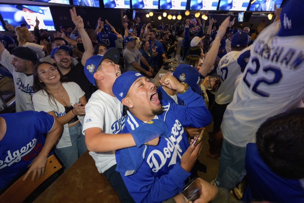 Bejzbal-MLB: LA Dodgers vyhrali v 5. dueli na Yankee Stadium 7:6 a získali titul