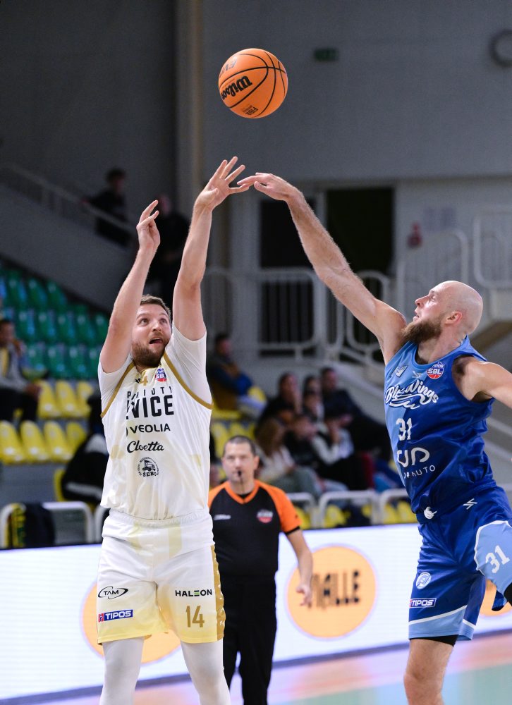 Patrioti Levice - Nitra Blue Wings