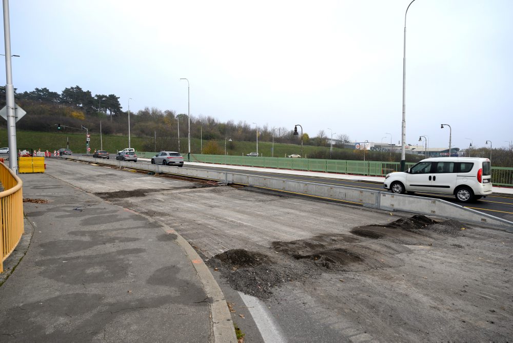 Druhá etapa rekonštrukcie Cabajského mosta v Nitre 