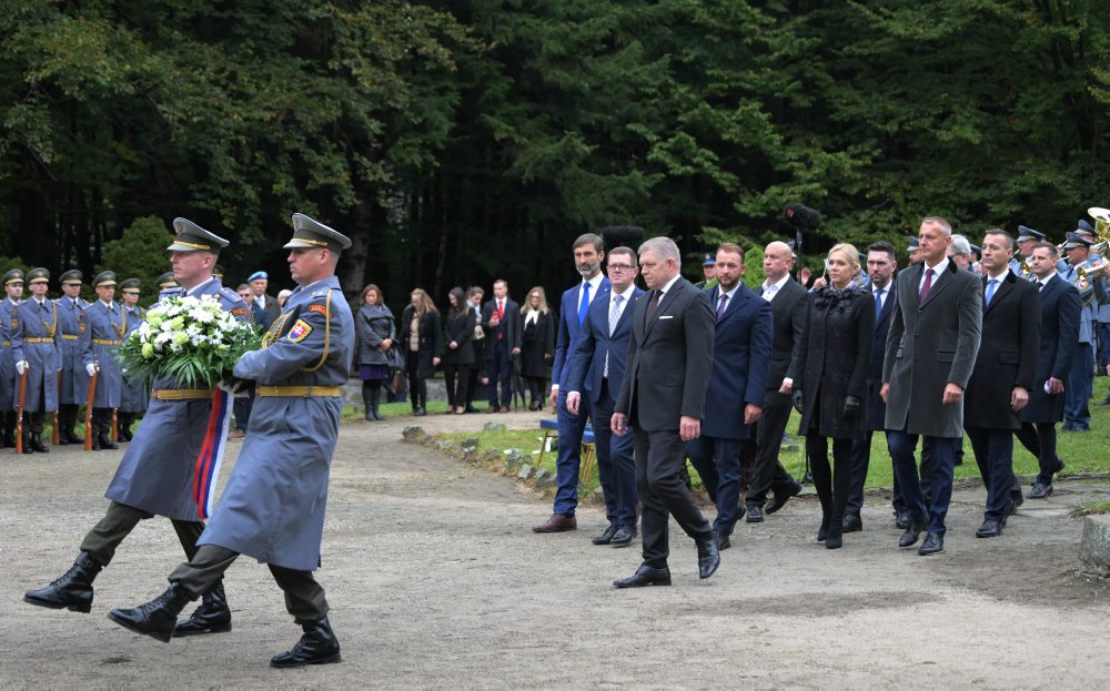 Na Dukle oslávili 80. výročie Karpatsko-duklianskej operácie