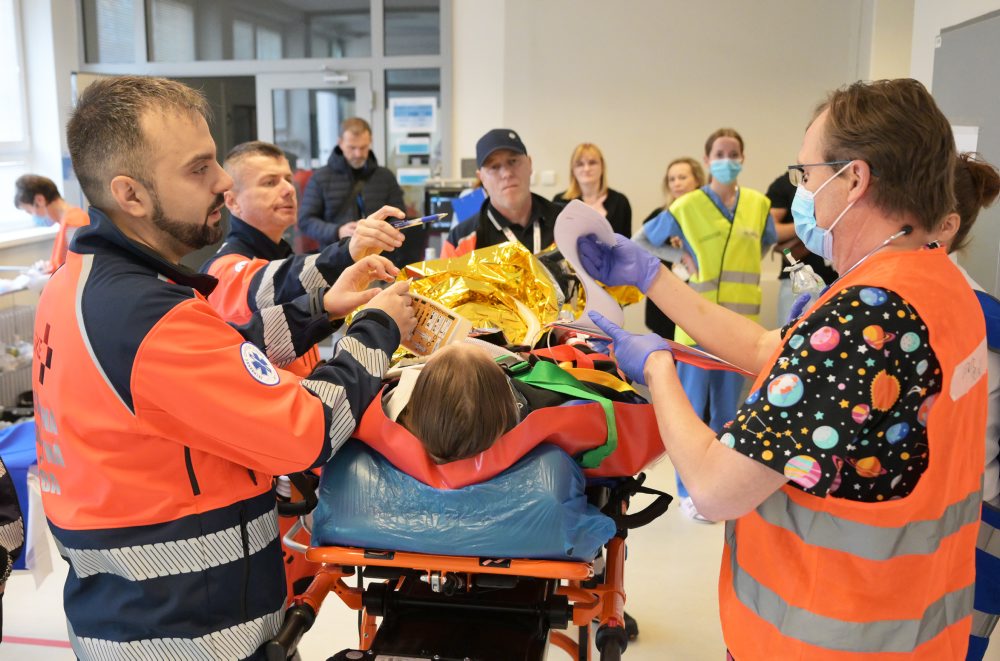 Cvičenie udalosti s hromadným postihutím osôb v Detskej fakultnej nemocnici v Košiciach